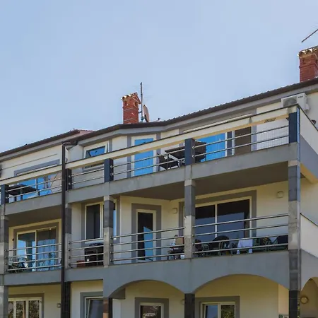 Bellavista Superior Apartment *