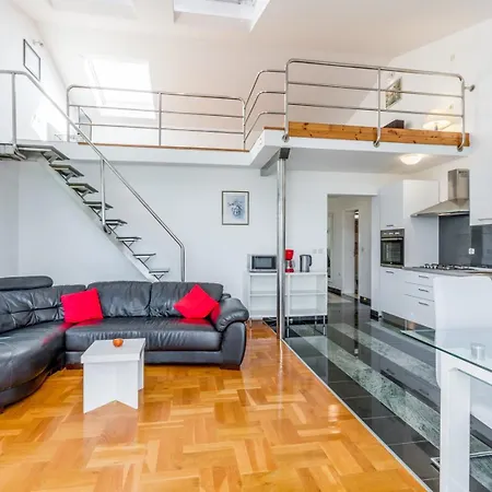 Apartment Bellavista Superior Funtana